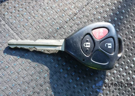 2009 Toyota Matrix из США, поврежденный, VIN 2T1KU40E49C190033